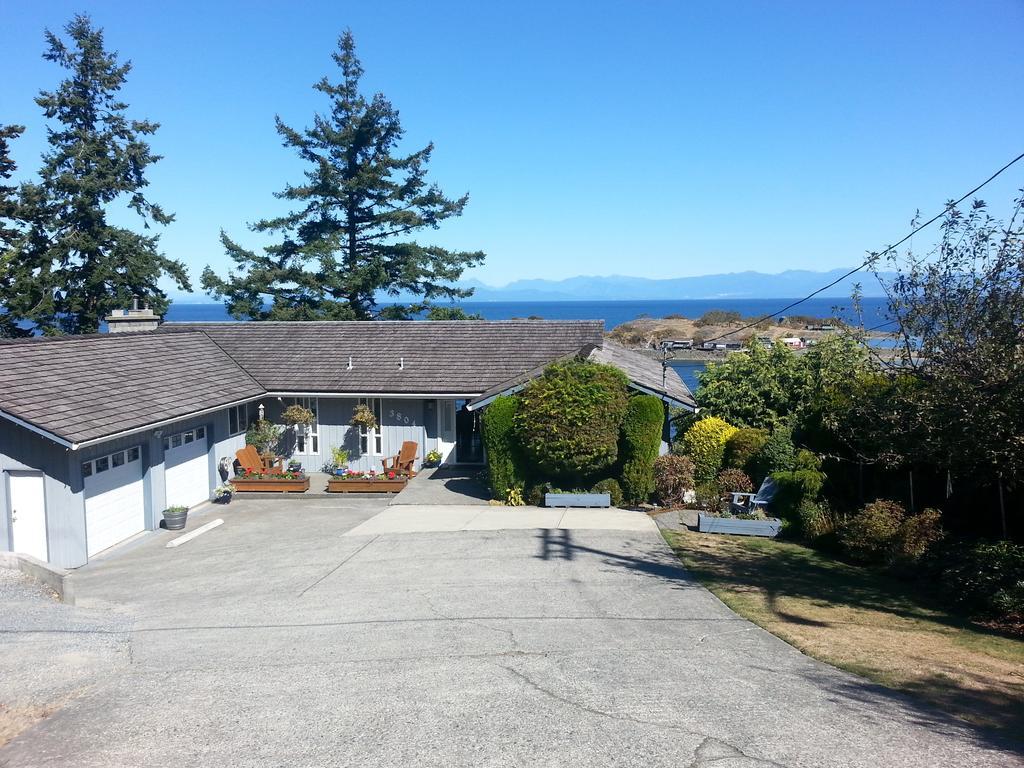 Hammond Bay Oceanside Guesthouse Nanaimo Exterior photo