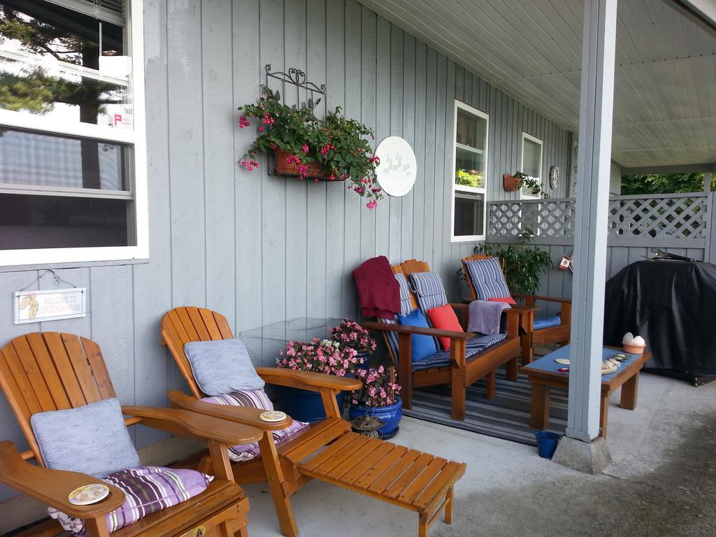 Hammond Bay Oceanside Guesthouse Nanaimo Exterior photo